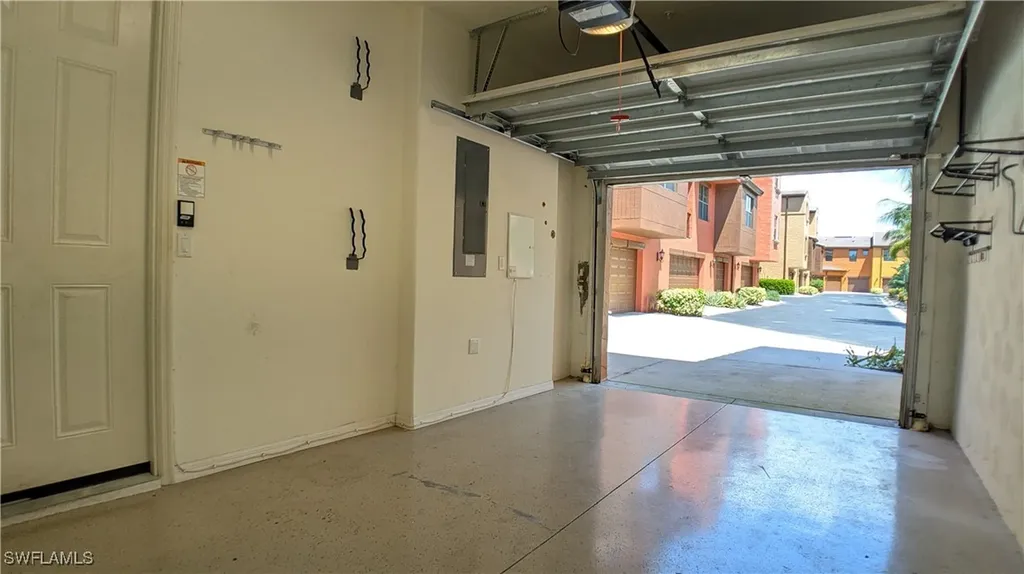 9067 Capistrano Street N Naples FL 34113