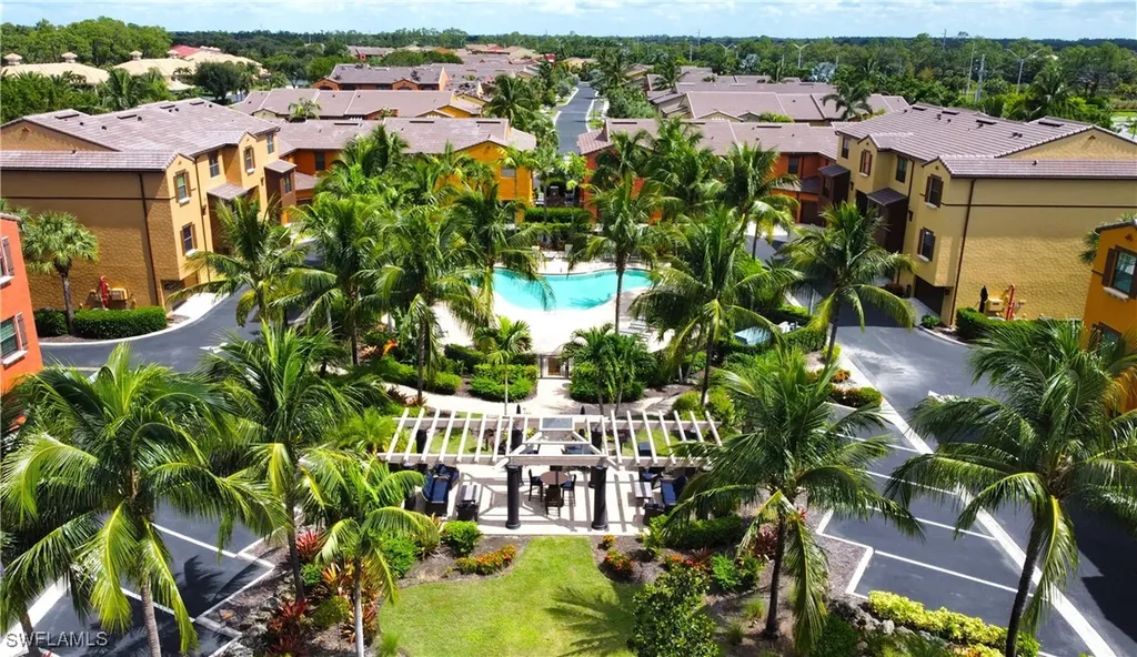 9067 Capistrano Street N Naples FL 34113