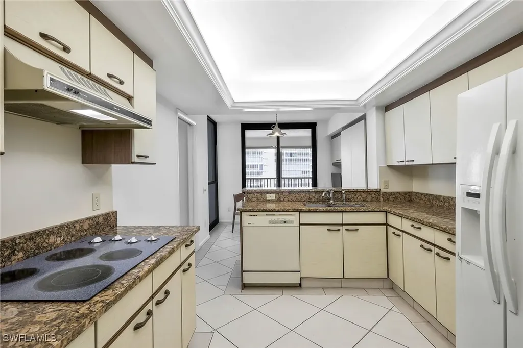 4401 Gulf Shore Boulevard N Naples FL 34103