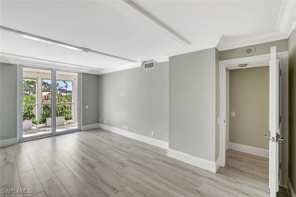 4401 Gulf Shore Boulevard N Naples FL 34103