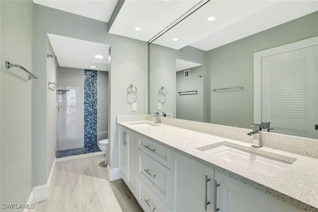 4401 Gulf Shore Boulevard N Naples FL 34103