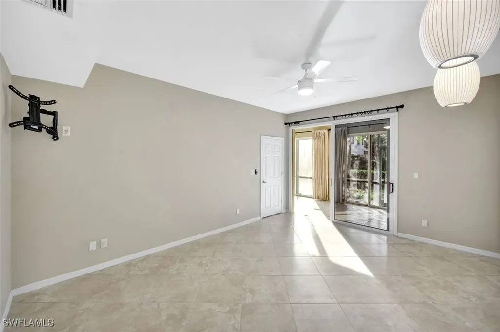 240 Via Perignon Naples FL 34119