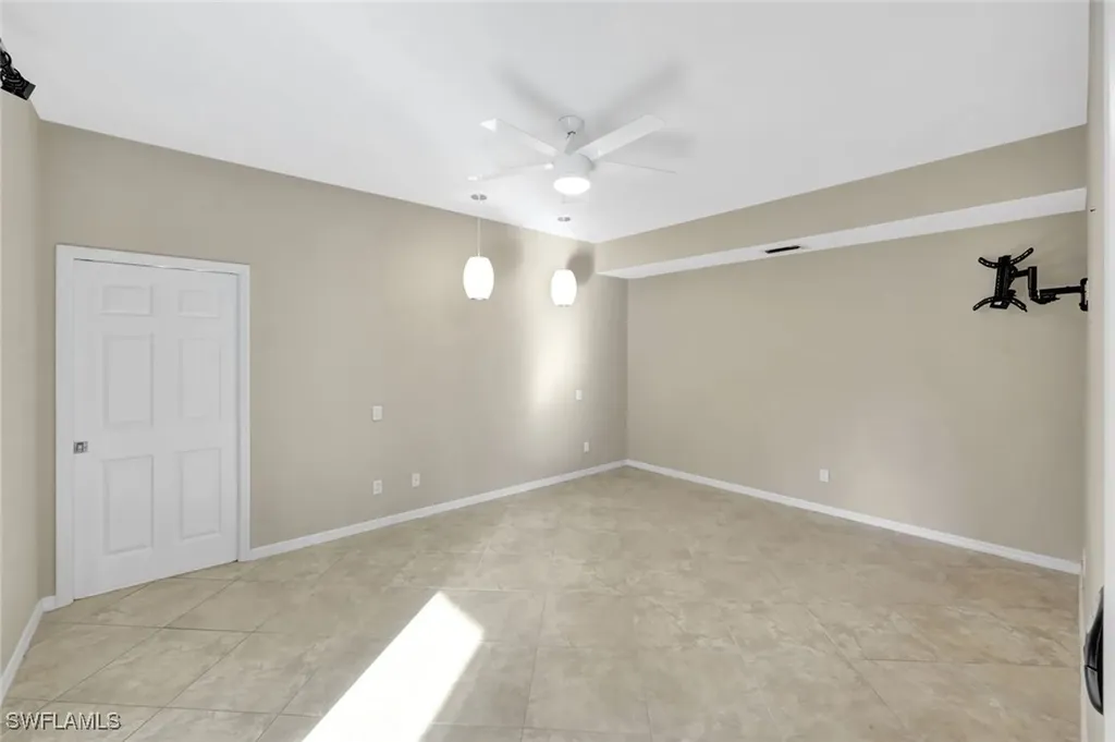 240 Via Perignon Naples FL 34119