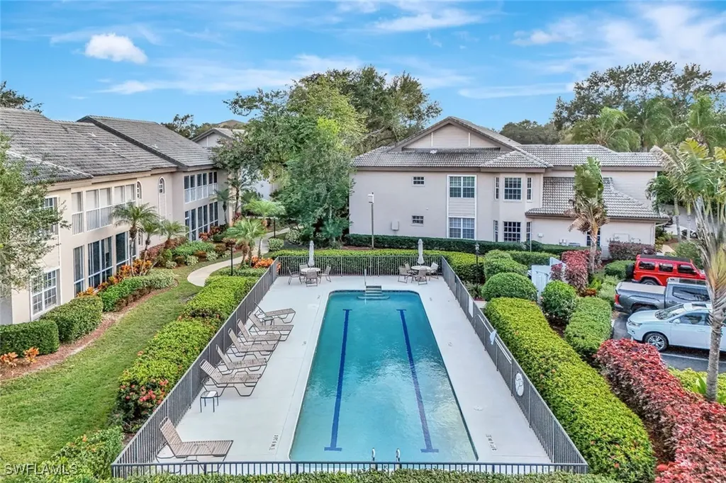 240 Via Perignon Naples FL 34119