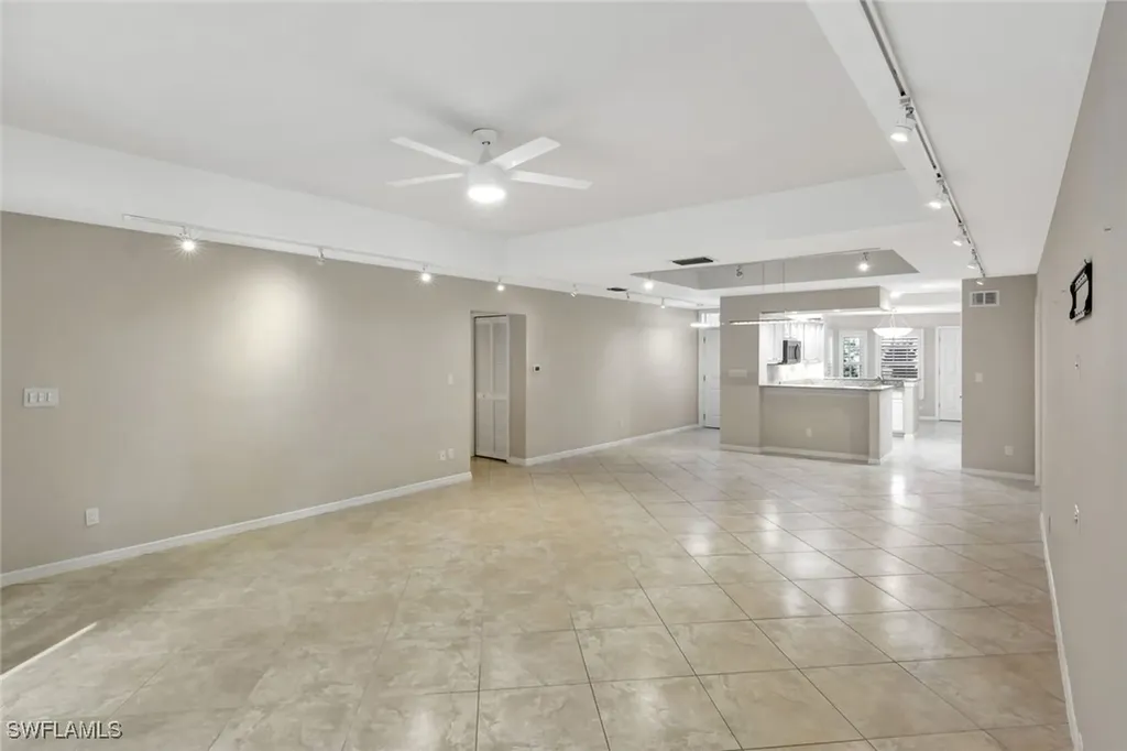 240 Via Perignon Naples FL 34119