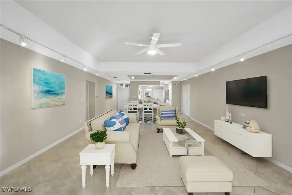 240 Via Perignon Naples FL 34119