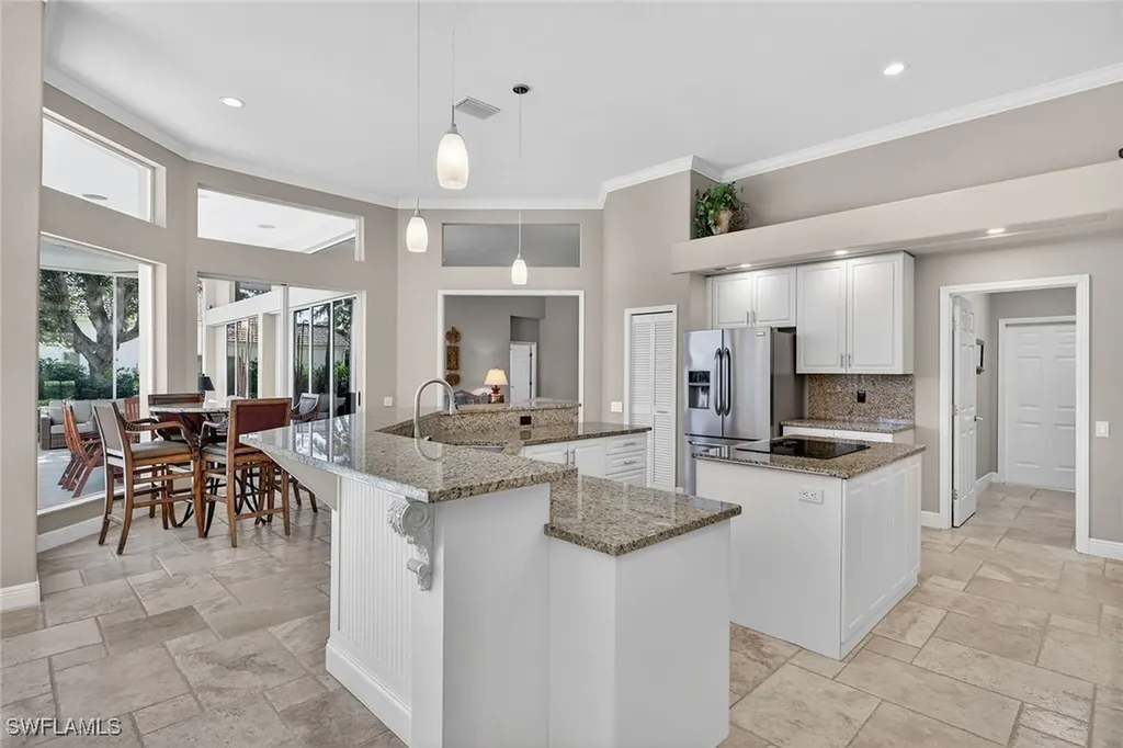 24991 Goldcrest Drive Bonita Springs FL 34134