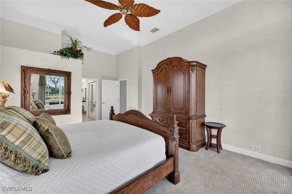 24991 Goldcrest Drive Bonita Springs FL 34134