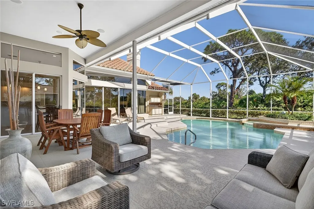 24991 Goldcrest Drive Bonita Springs FL 34134