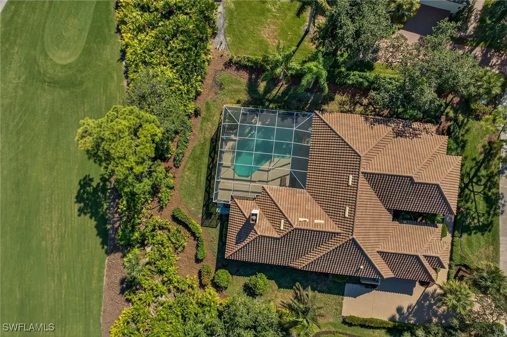 24991 Goldcrest Drive Bonita Springs FL 34134