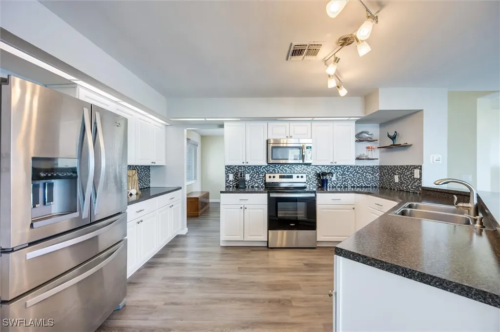 14581 Lake Olive Drive Fort Myers FL 33919