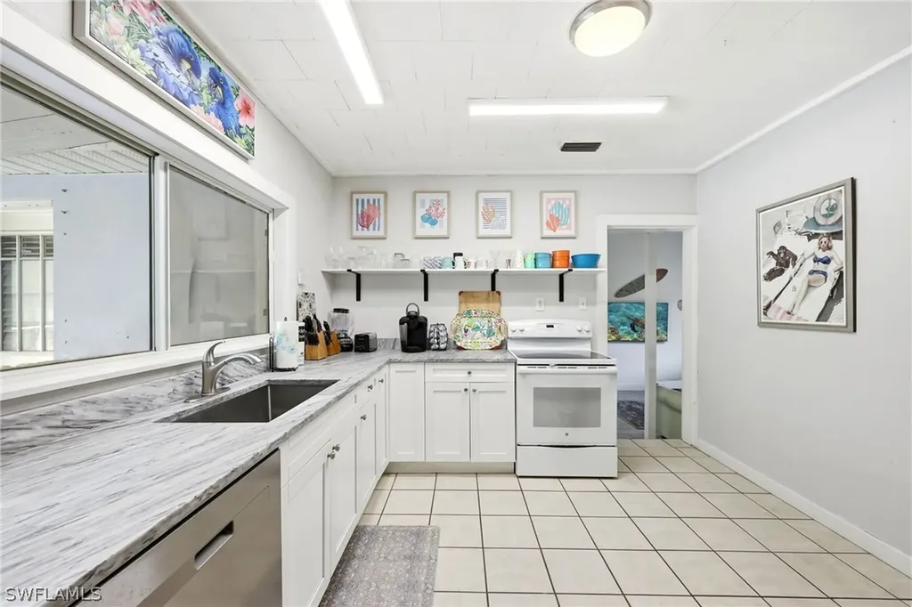 2347 Harbor Road Naples FL 34104