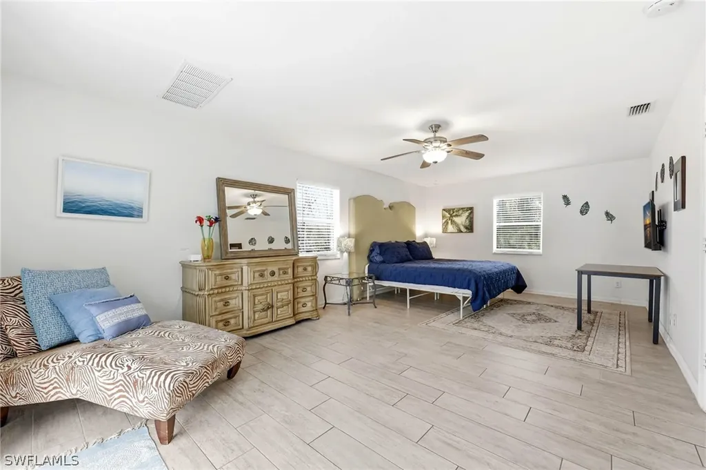 2347 Harbor Road Naples FL 34104