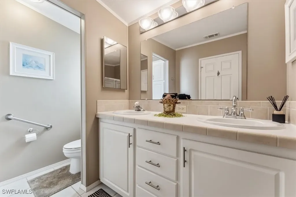 47 Turquoise Avenue Naples FL 34114