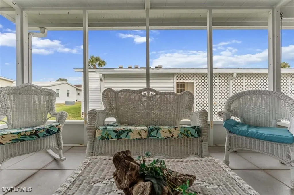 47 Turquoise Avenue Naples FL 34114