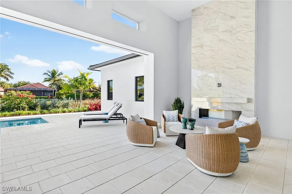 16732 Lucarno Way N Naples FL 34110
