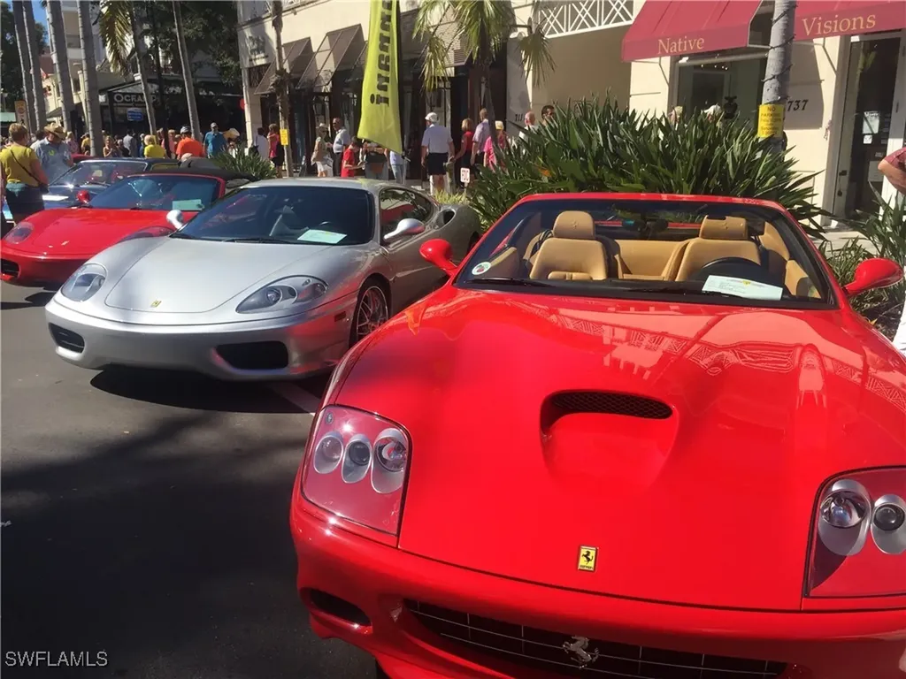 800 S Golf Drive Naples FL 34102