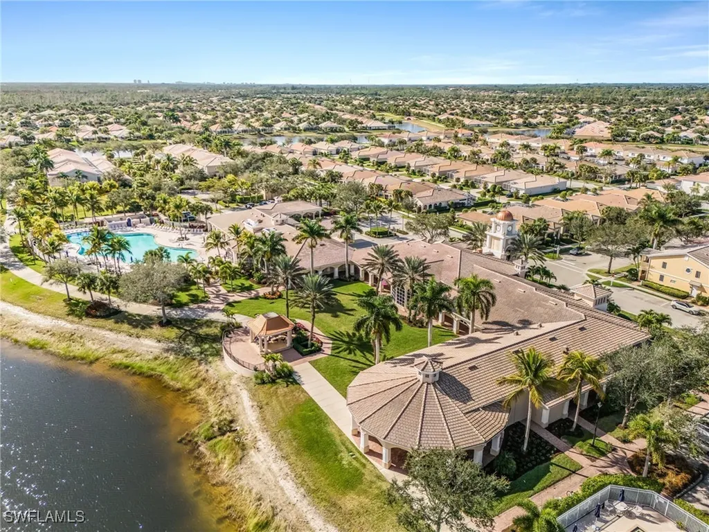7549 Garibaldi Court Naples FL 34114