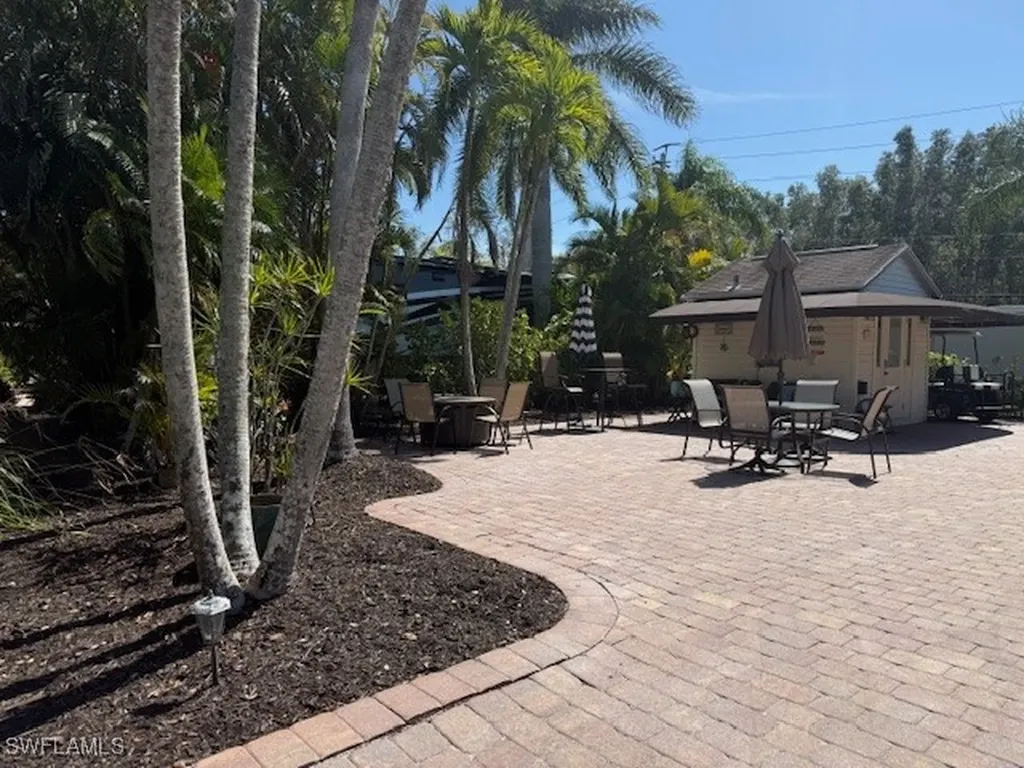 4572 Southern Breeze Drive Naples FL 34114