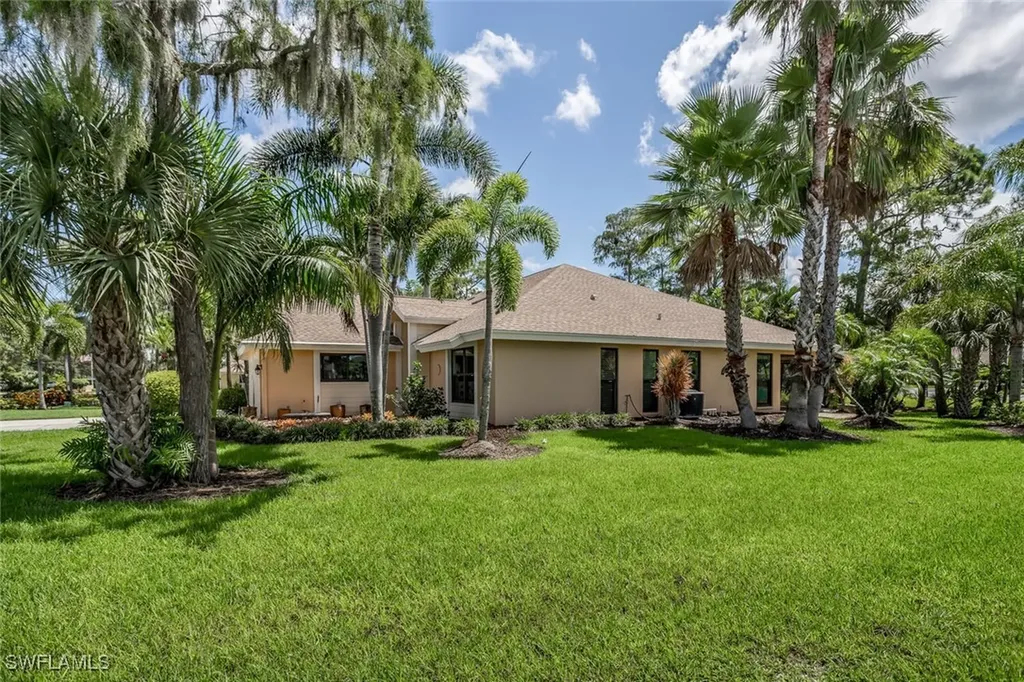 13001 Imperial Park Place Naples FL 34110