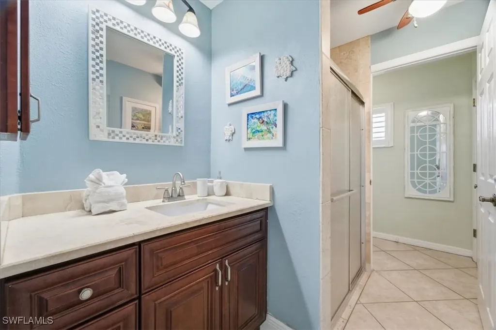 2206 Beach Parkway W Cape Coral FL 33914