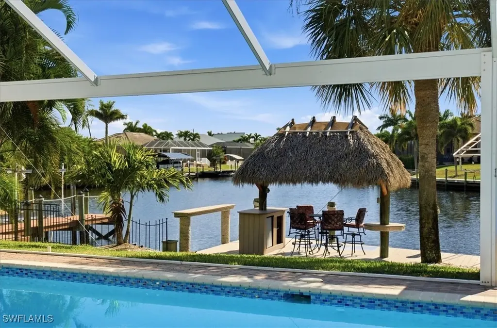 2206 Beach Parkway W Cape Coral FL 33914