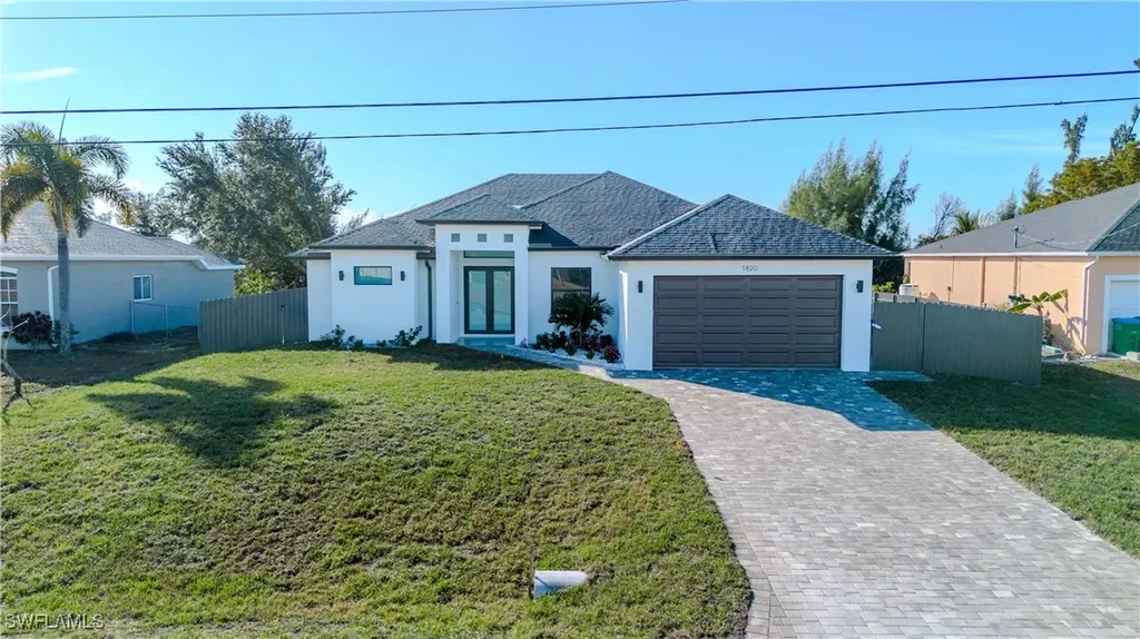 1820 SW 2nd Street Cape Coral FL 33991