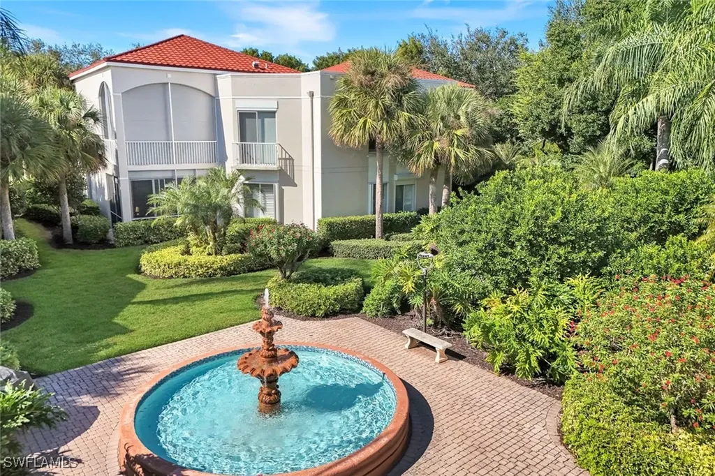 1560 Clermont Drive Naples FL 34109