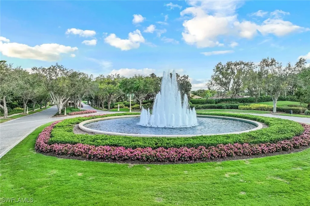 1560 Clermont Drive Naples FL 34109