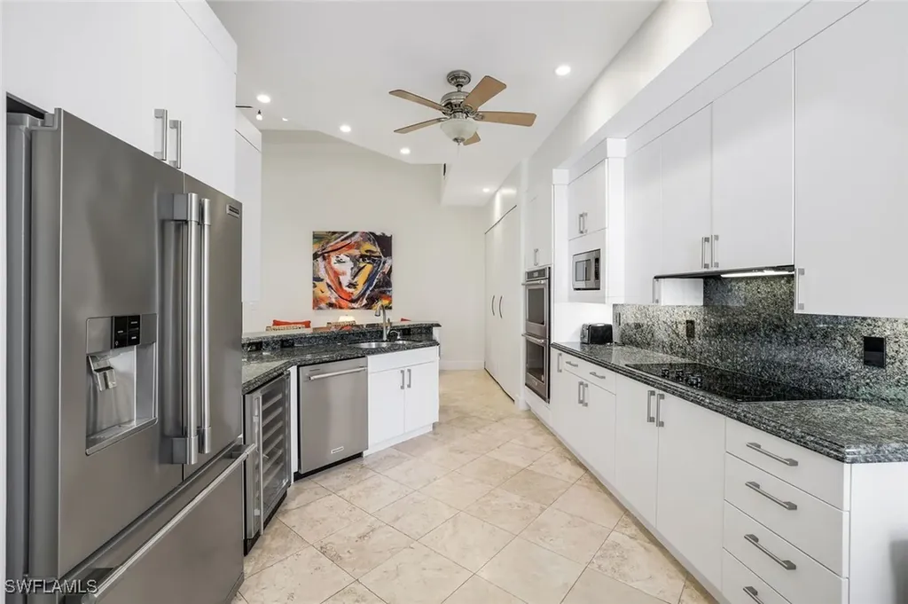 1560 Clermont Drive Naples FL 34109