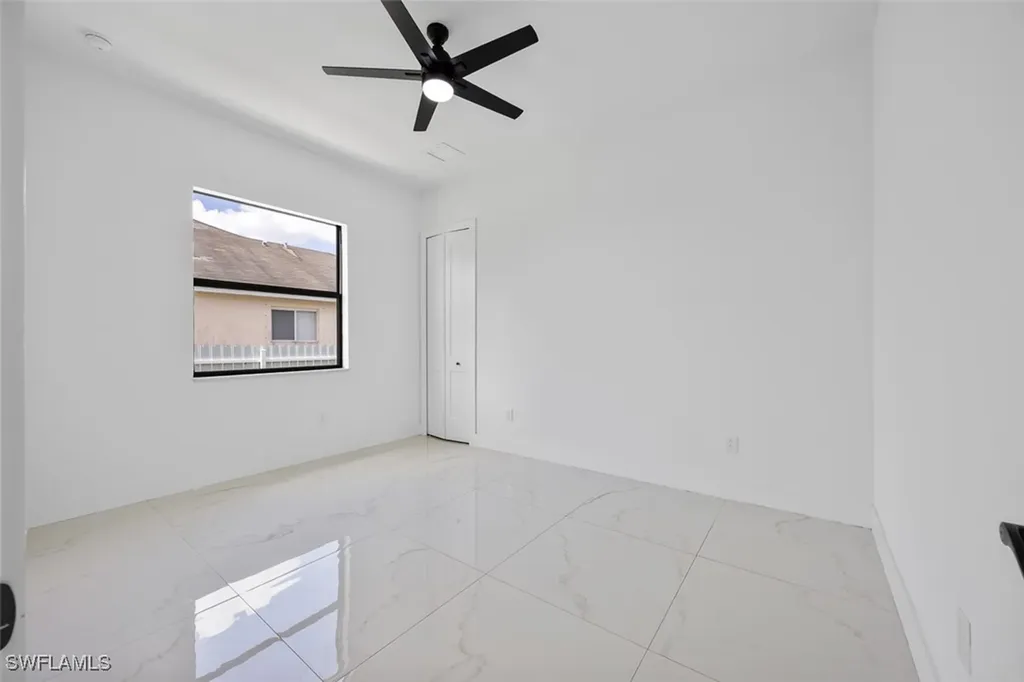 1609 Nelson Road N Cape Coral FL 33993