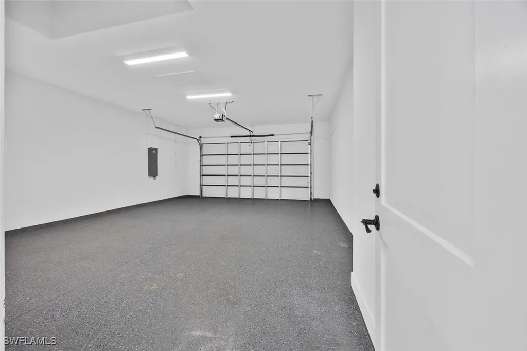 1609 Nelson Road N Cape Coral FL 33993