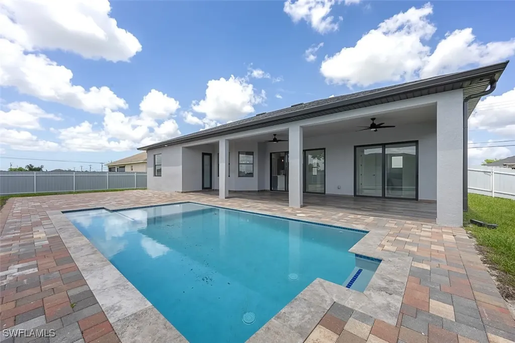1609 Nelson Road N Cape Coral FL 33993