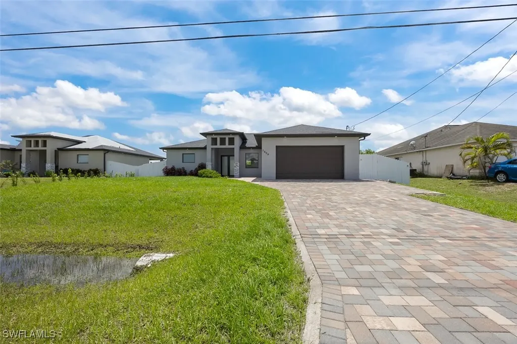 1609 Nelson Road N Cape Coral FL 33993