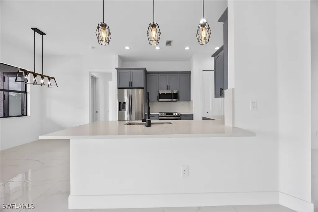 1609 Nelson Road N Cape Coral FL 33993