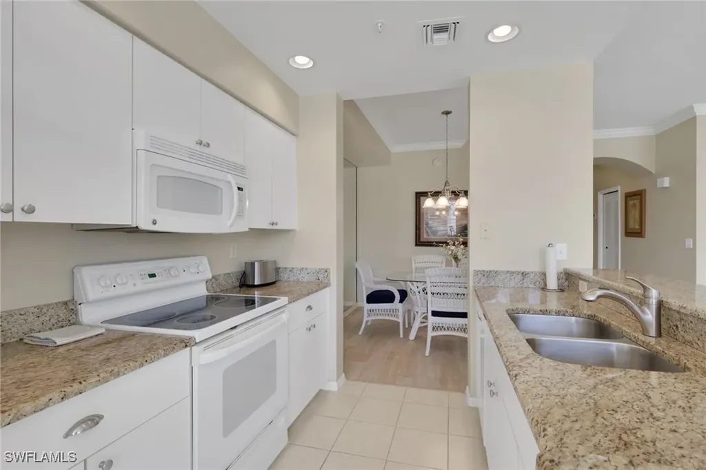 8680 Cedar Hammock Circle Naples FL 34112