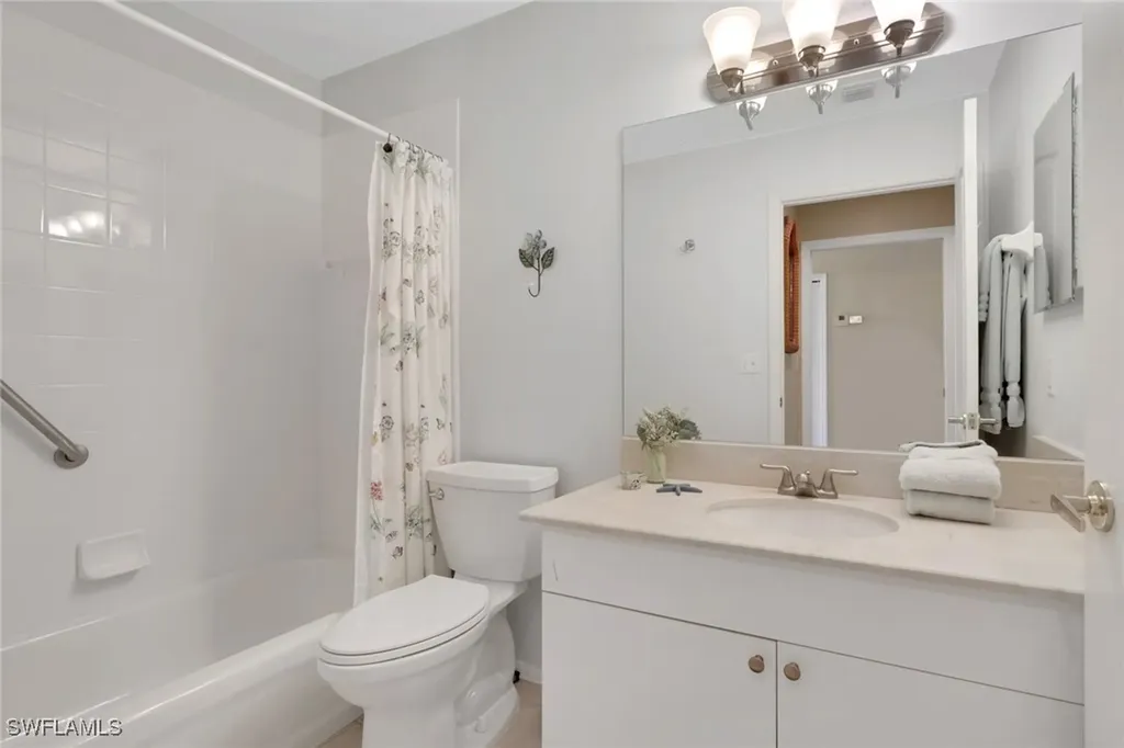 8680 Cedar Hammock Circle Naples FL 34112