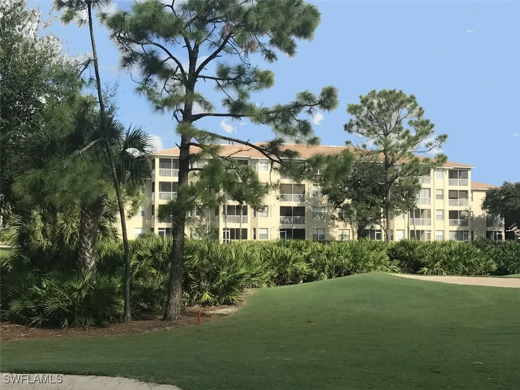 8680 Cedar Hammock Circle Naples FL 34112