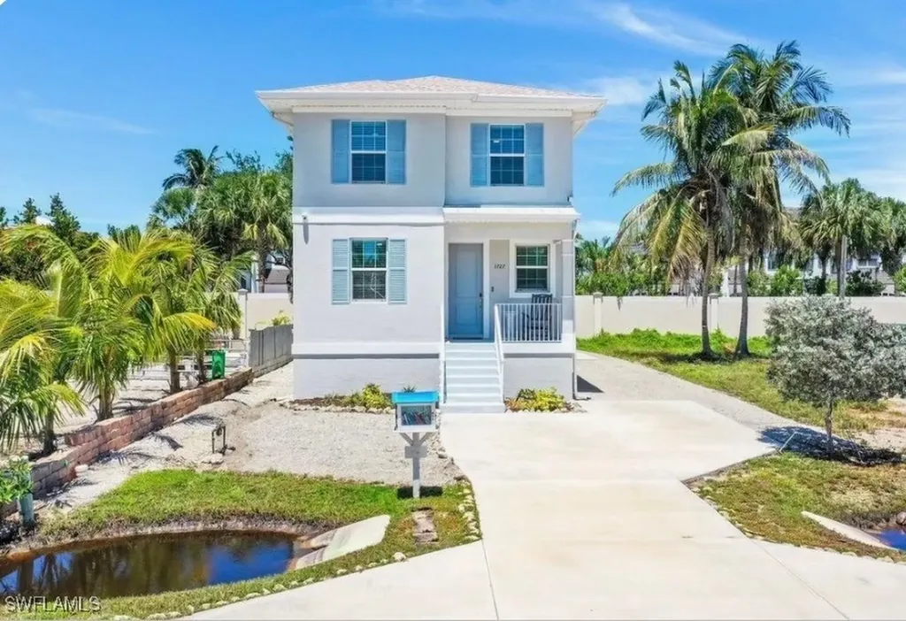 1727 Danford Street Naples FL 34112