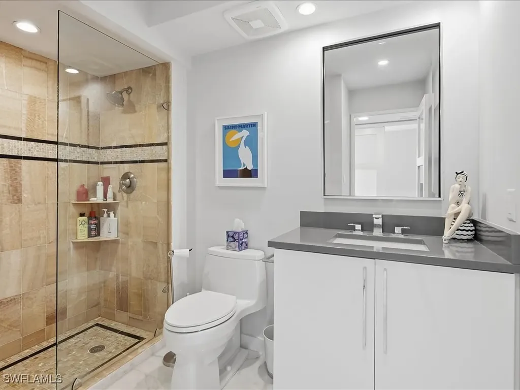 2750 Gulf Shore Boulevard N Naples FL 34103