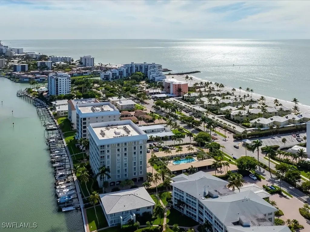 2750 Gulf Shore Boulevard N Naples FL 34103