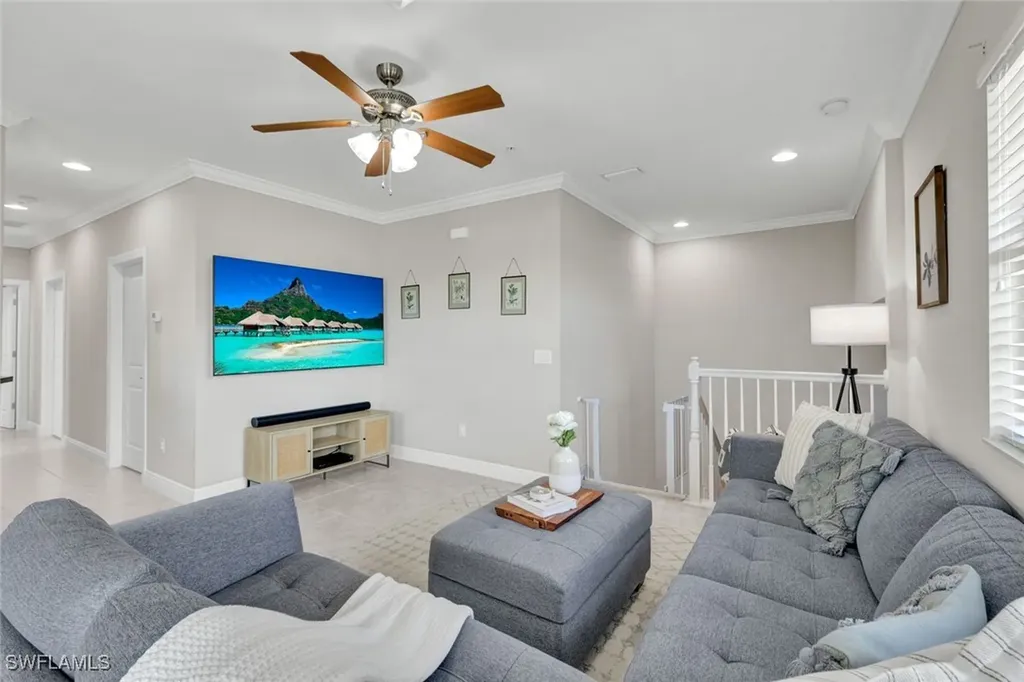 1439 Santiago Circle Naples FL 34113