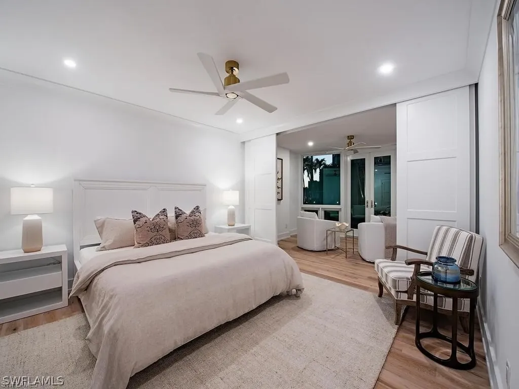 400 Park Shore Drive Naples FL 34103