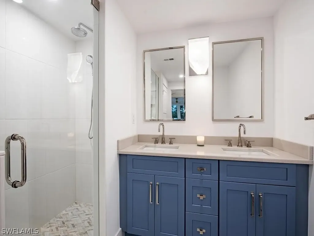 400 Park Shore Drive Naples FL 34103