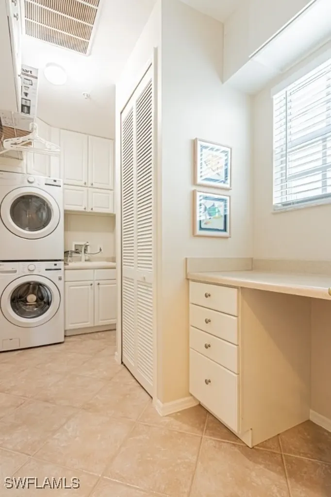 1182 Sweetwater Lane Naples FL 34110