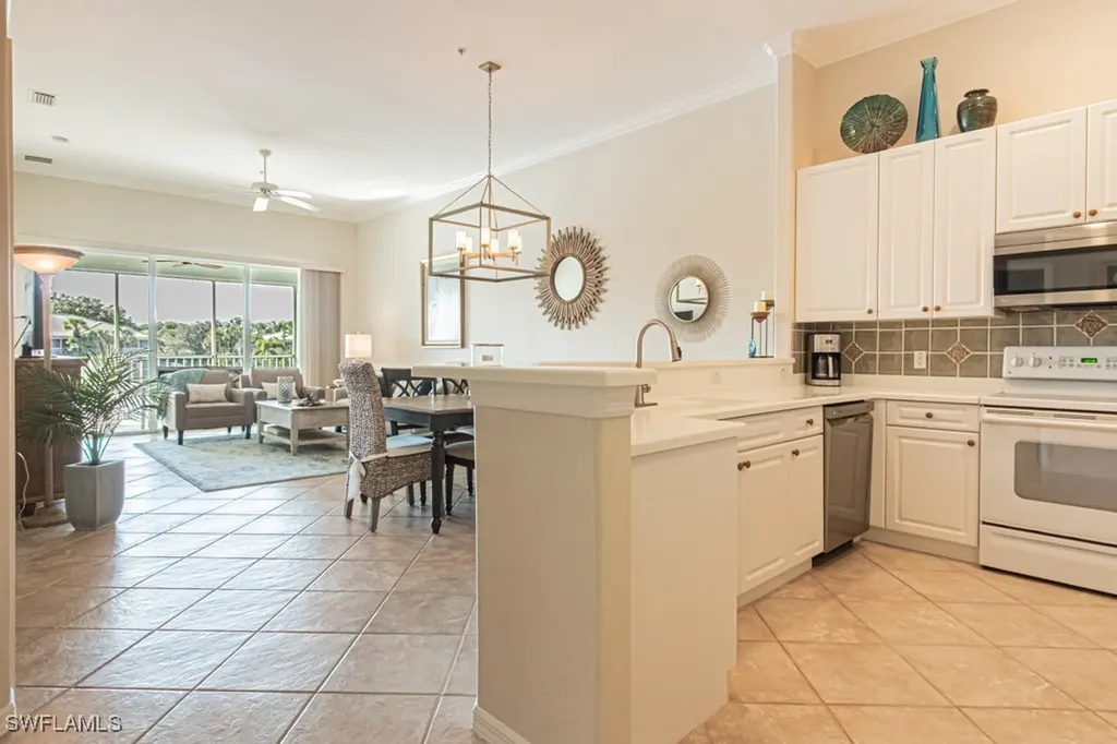 1182 Sweetwater Lane Naples FL 34110