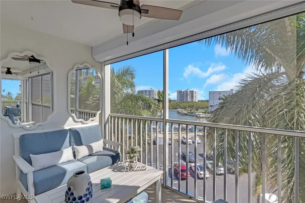 3 Bluebill Avenue Naples FL 34108