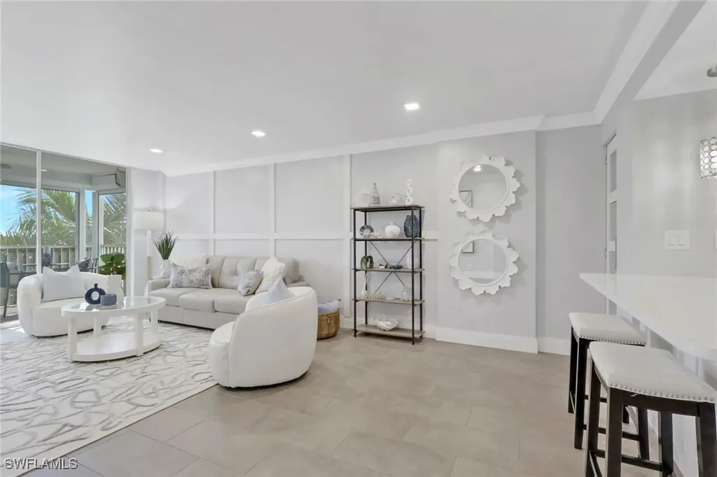 3 Bluebill Avenue Naples FL 34108