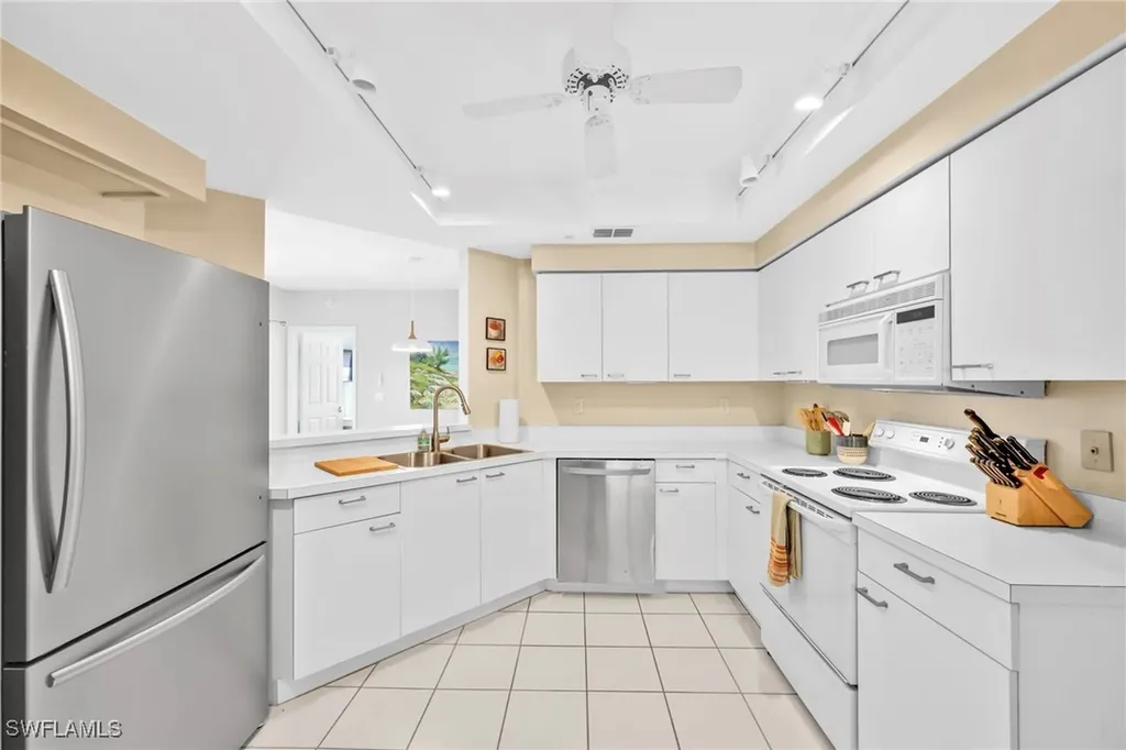 2864 Mizzen Way Naples FL 34109