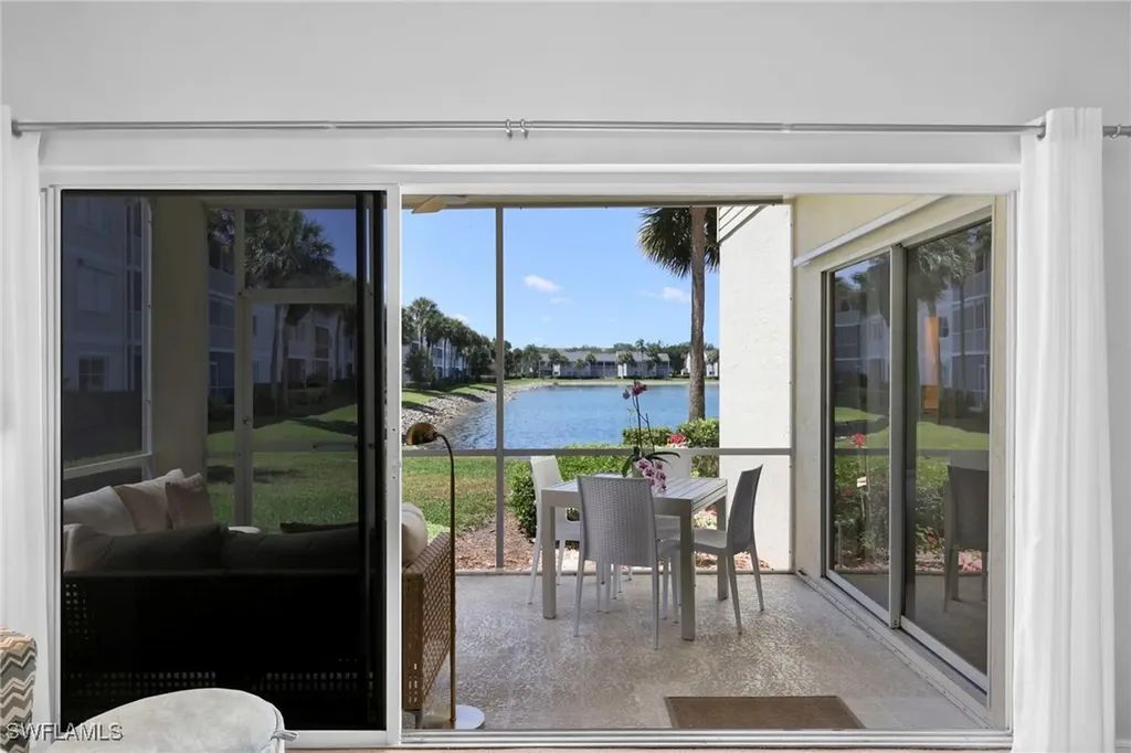 2864 Mizzen Way Naples FL 34109